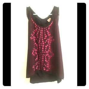 DayTrip Flow top navy and pink